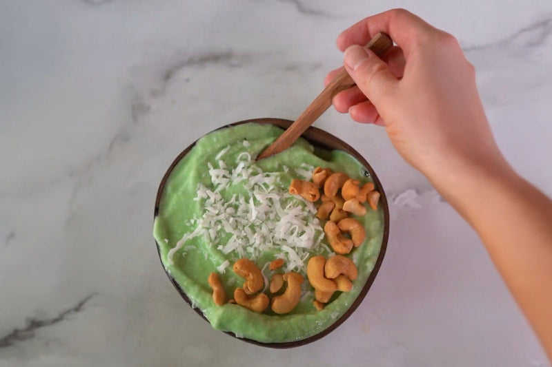green smoothie bowl