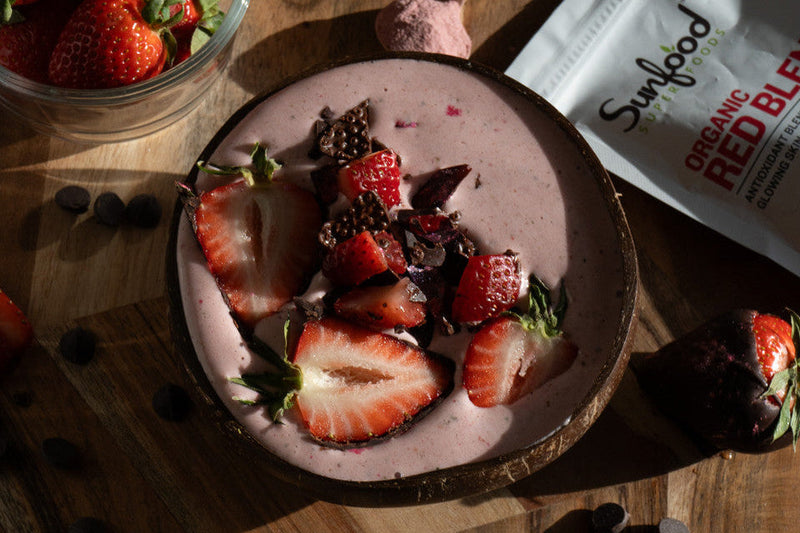 Cupid's Chocolate Strawberry Bowl